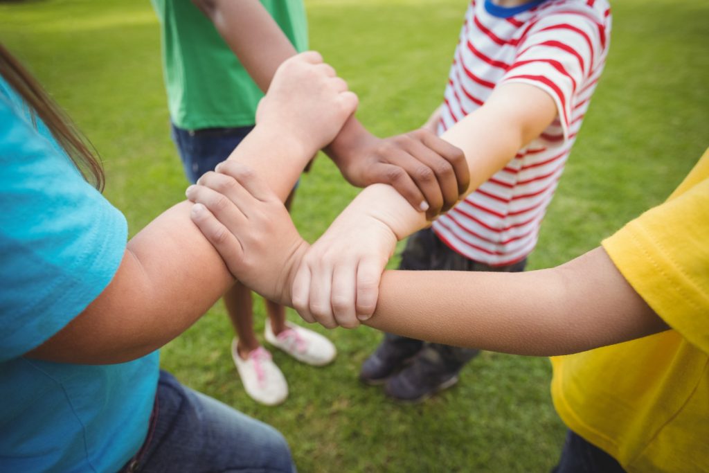 Juegos cooperativos educación física